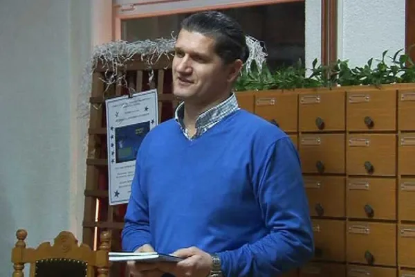 Vid Vukelić objavio zbirku priča “Sunce nad Carskom dolinom”