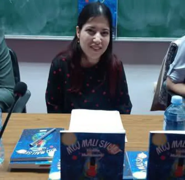 Intervju sa Violetom Malikanović , autorkom zbirke pjesama ‘’MOJ MALI SVIJET’’
